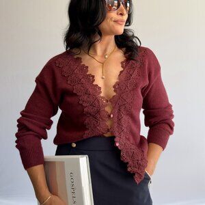 Women’s 3-Way Lace-Trim Convertible Sweater Cardigan – Burgundy